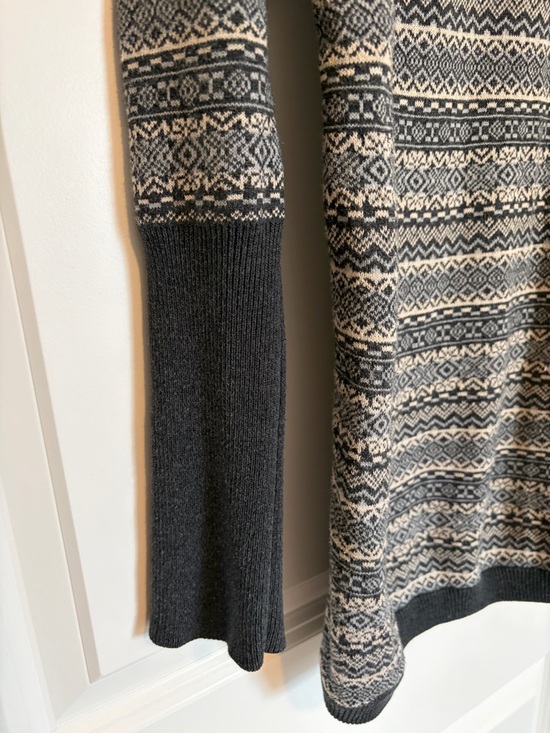 The Roots Canada Cabin Knit Sweater in Gray - Picture 3 of 6